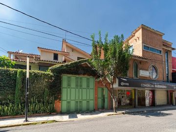 🏡 ¡Gran oportunidad! Inmueble con uso de suelo mixto en excelente ubicación