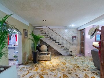 🏡 ¡Gran oportunidad! Inmueble con uso de suelo mixto en excelente ubicación