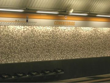 AMPLIO DEPARTAMENTO A METROS DEL METRO