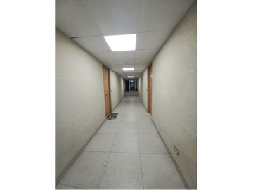 AMPLIO DEPARTAMENTO A METROS DEL METRO