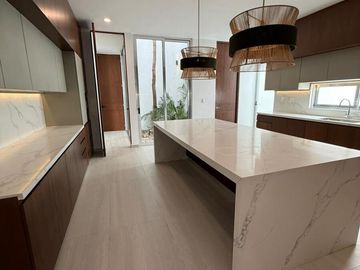 Casa en venta al norte de Mérida en Xcanatún