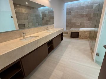 Casa en venta al norte de Mérida en Xcanatún