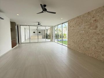 Casa en venta al norte de Mérida en Xcanatún