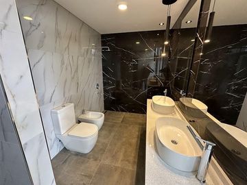 Casa a estrenar en Greenville 4 ambientes con pileta