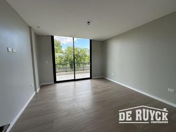 Casa a estrenar en Greenville 4 ambientes con pileta