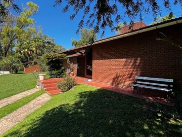 NUEVO PRECIO!!! Casa en Barrio Parque Leloir