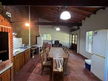 NUEVO PRECIO!!! Casa en Barrio Parque Leloir