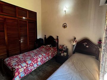 NUEVO PRECIO!!! Casa en Barrio Parque Leloir