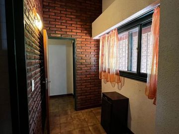 NUEVO PRECIO!!! Casa en Barrio Parque Leloir