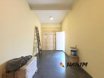 Excelente PH en Parque Chass - 4 amb con garage balcón  y terraza . Gran potencial !!