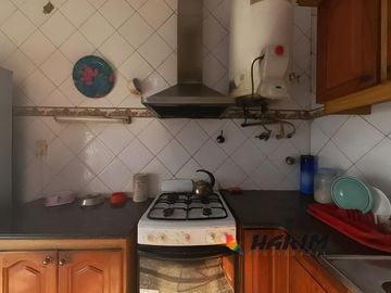 Excelente PH en Parque Chass - 4 amb con garage balcón  y terraza . Gran potencial !!