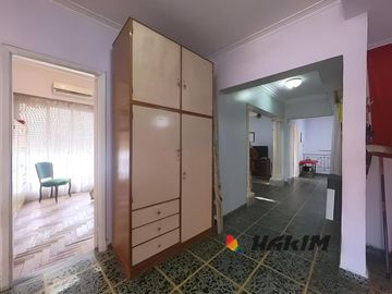 Excelente PH en Parque Chass - 4 amb con garage balcón  y terraza . Gran potencial !!