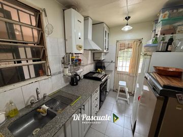 VENTA Apto Crédito Hipotecario Casa Quinta Con Dependencia, Parque, Quincho y Pileta - La Reja Sur