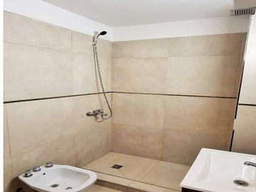 MONOAMBIENTE A ESTRENAR EN LANUSITA - APTO PROFESIONAL