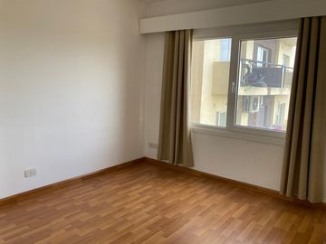 Dpto. 2 Amb. c/cochera - Muñiz