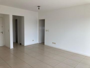 Dpto. 2 Amb. c/cochera - Muñiz