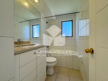 VENDO DEPARTAMENTO REMODELADO  2 DORMITORIOS 2 BAÑOS 61 M2