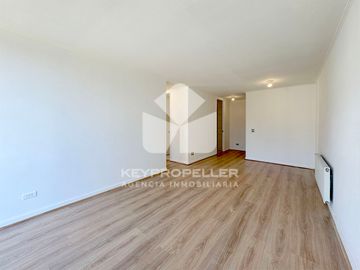 VENDO DEPARTAMENTO REMODELADO  2 DORMITORIOS 2 BAÑOS 61 M2