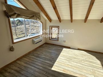 OPORTUNIDAD DE INVERSION! 4 cabañas en block con costa de arroyo  - San martin de los andes