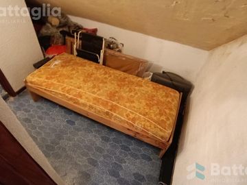 OPORTUNIDAD! triplex cerca del mar con cochera y parrilla