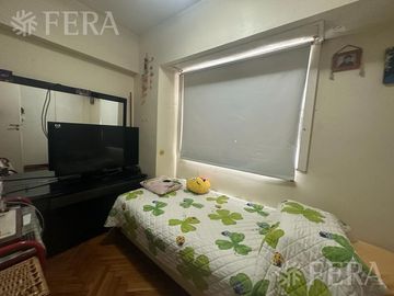 Venta departamento de 4 ambientes con balcón en Wilde