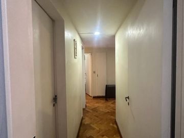 Venta departamento de 4 ambientes con balcón en Wilde