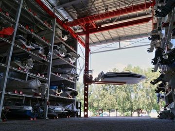 Cama náutica 18 pies en guardería náutica Delta Marina