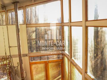 Casa en  el medio de la naturaleza