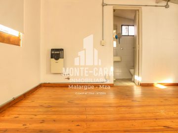 Casa en  el medio de la naturaleza