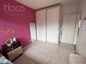 Casa en Castelar Norte con jardín y cochera