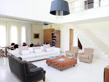 Casa  venta   Santa Catalina, Villanueva, tigre - perimetral