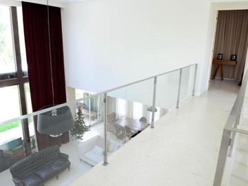 Casa  venta   Santa Catalina, Villanueva, tigre - perimetral