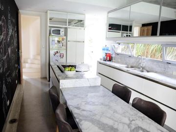 Casa  venta   Santa Catalina, Villanueva, tigre - perimetral