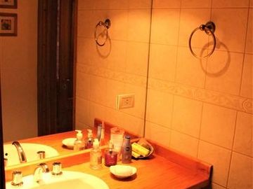 Venta casa 2 dorm c/ quincho B°Altos del Chapelco, San Martin de Los Andes