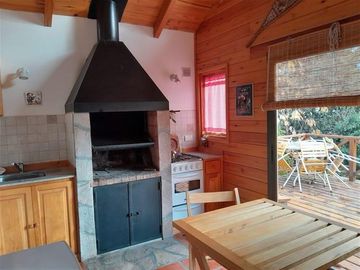 Venta casa 2 dorm c/ quincho B°Altos del Chapelco, San Martin de Los Andes