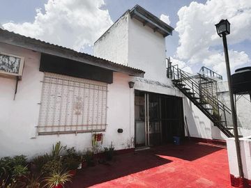 Venta - Casa en Planta Alta en Barrio Echesortu