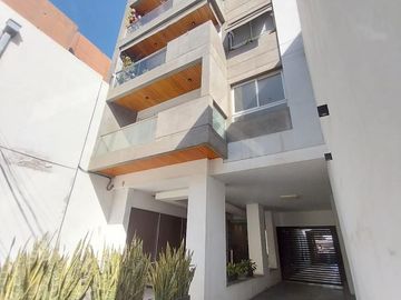 Departamento a estrenar de un dormitorio, balcón, amenities, en VENTA en calle Lavalle al 500