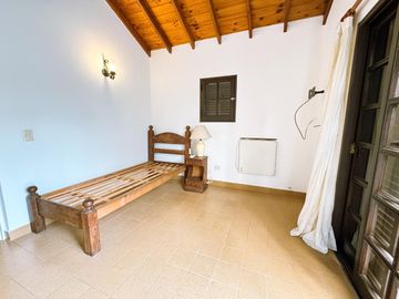 APTO CRÉDITO - Casa en Venta - 4 AMB en Aranjuez