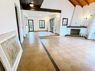 APTO CRÉDITO - Casa en Venta - 4 AMB en Aranjuez