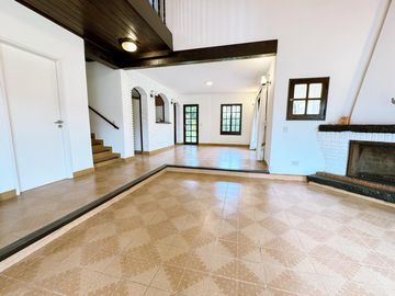 APTO CRÉDITO - Casa en Venta - 4 AMB en Aranjuez