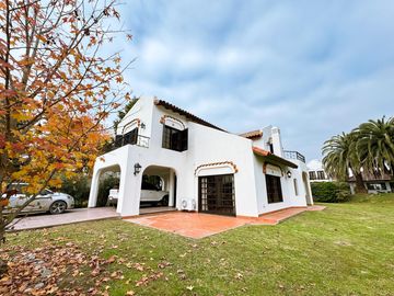 APTO CRÉDITO - Casa en Venta - 4 AMB en Aranjuez