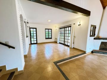 APTO CRÉDITO - Casa en Venta - 4 AMB en Aranjuez