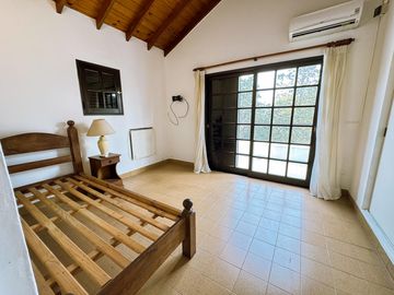 APTO CRÉDITO - Casa en Venta - 4 AMB en Aranjuez