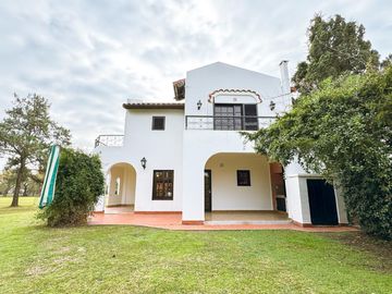 APTO CRÉDITO - Casa en Venta - 4 AMB en Aranjuez