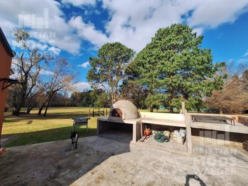 Impecable Casa en Venta a metros Av de los Lagos  Escobar