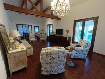 Casa en  venta Villa Allende Golf