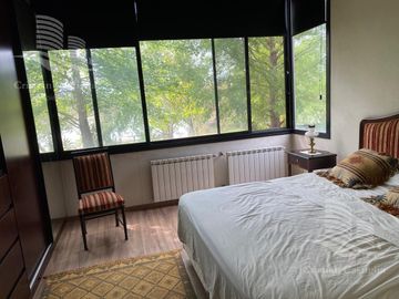 Venta - Casa 5/Cinco Ambientes al Rio Lujan, Muelle, Balcón, Jardín - San Benito, Villanueva