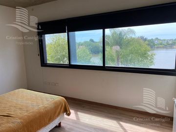 Venta - Casa 5/Cinco Ambientes al Rio Lujan, Muelle, Balcón, Jardín - San Benito, Villanueva