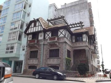Casa - Mar Del Plata centro 9 ambientes cochera