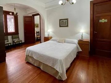 Casa - Mar Del Plata centro 9 ambientes cochera